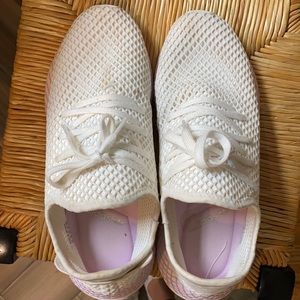 Size 10 Adidas shoes